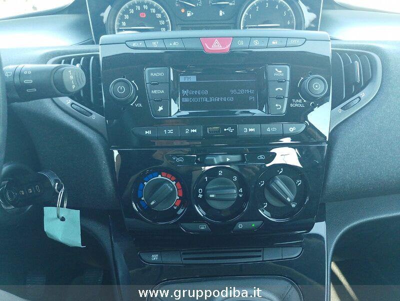 Lancia Ypsilon Ypsilon 1.0 firefly hybrid Silver s&s 70cv 5p.ti- Gruppo Diba