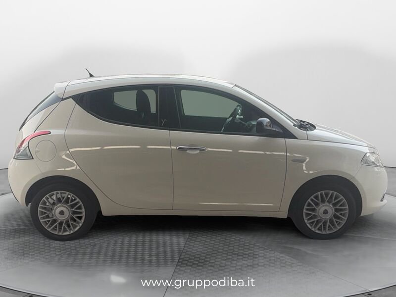 Lancia Ypsilon 1.2 8v platinum s&s 69cv e6- Gruppo Diba