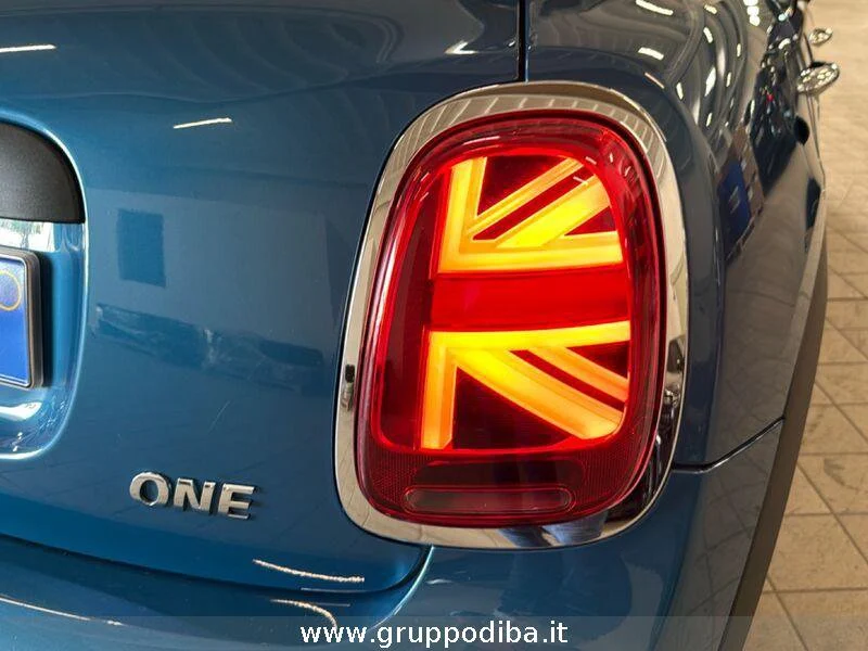 MINI 5 Porte Mini 5p 1.5 One Camden 102cv auto- Gruppo Diba
