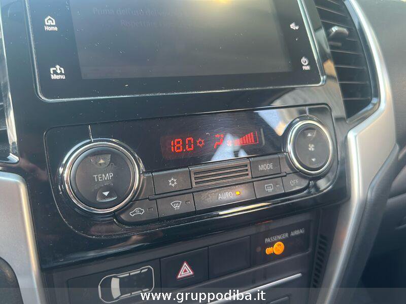 Mitsubishi L200 L200 d.cab 2.3d Invite Connect 4wd 150cv- Gruppo Diba