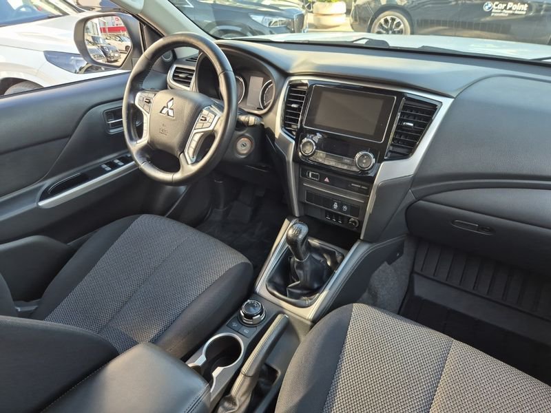 Mitsubishi L200 L200 d.cab 2.3d Invite Connect 4wd 150cv- Gruppo Diba