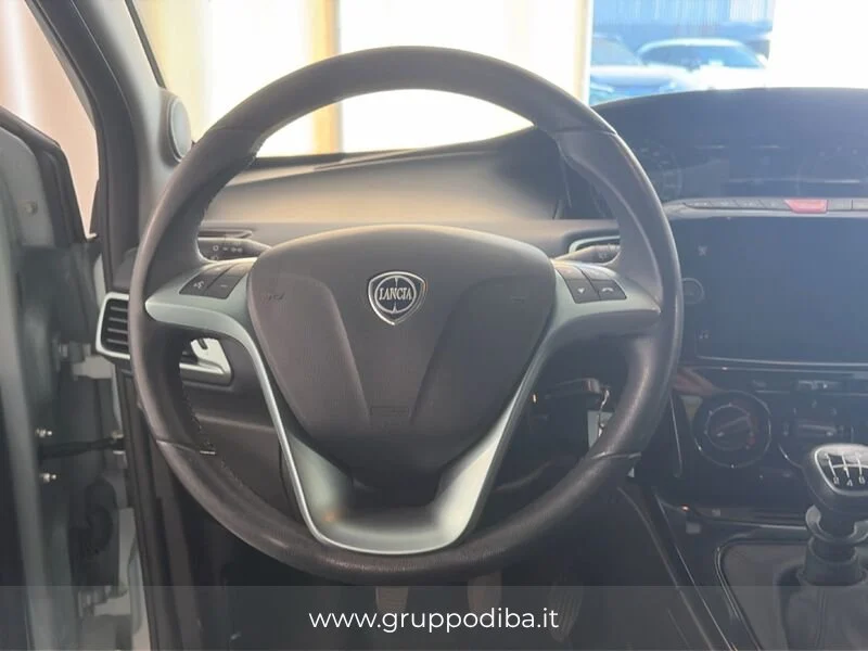Lancia Ypsilon Ypsilon 1.0 firefly hybrid Gold Plus s&s 70cv 5p.t- Gruppo Diba