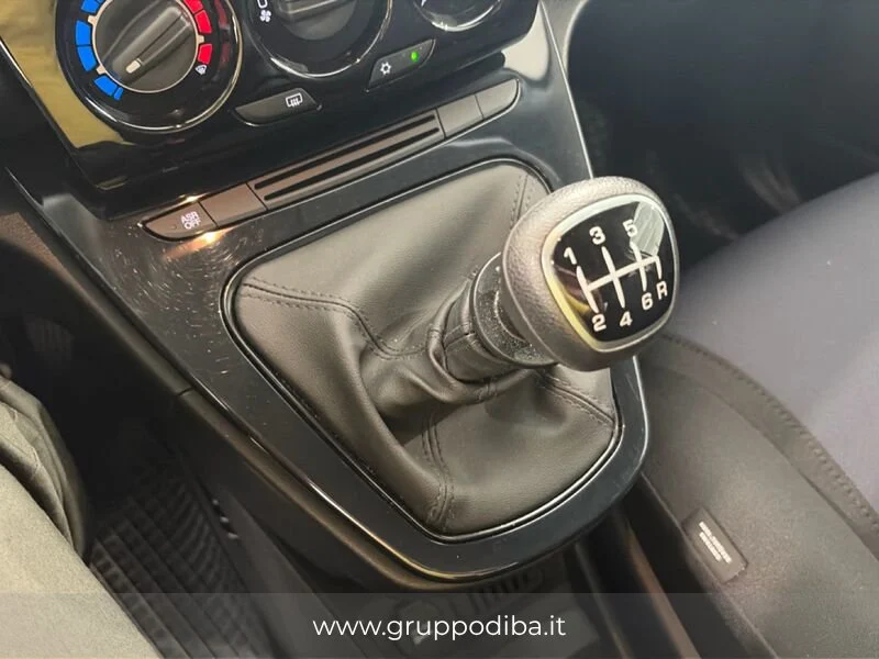 Lancia Ypsilon Ypsilon 1.0 firefly hybrid Gold Plus s&s 70cv 5p.t- Gruppo Diba