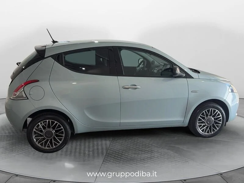Lancia Ypsilon Ypsilon 1.0 firefly hybrid Gold Plus s&s 70cv 5p.t- Gruppo Diba