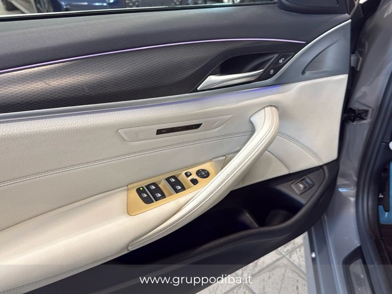BMW Serie 5 Touring 520d Touring mhev 48V xdrive Msport auto- Gruppo Diba