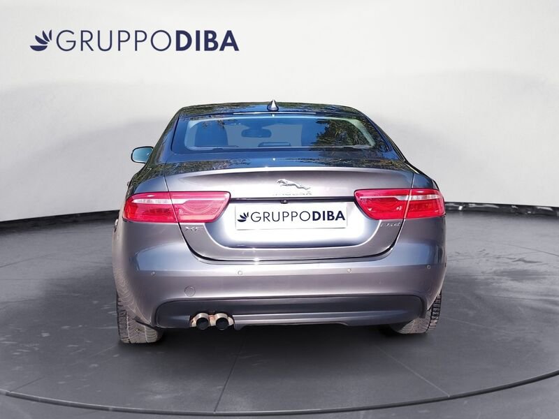 Jaguar XE XE 2.0d Pure 180cv auto- Gruppo Diba