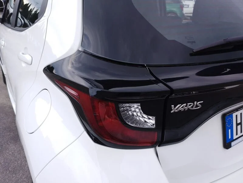 Toyota Yaris Yaris 1.5h Active- Gruppo Diba