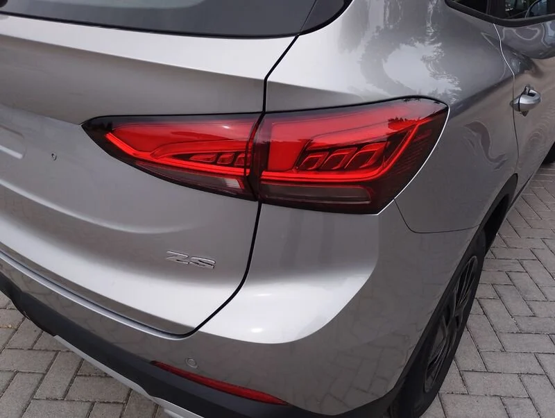 MG ZS 1.5L MT STD MY25.5 Cosmic Silver- Gruppo Diba