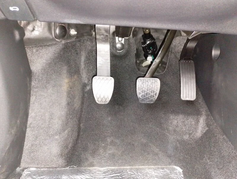 MG ZS 1.5L MT STD MY25.5 Cosmic Silver- Gruppo Diba