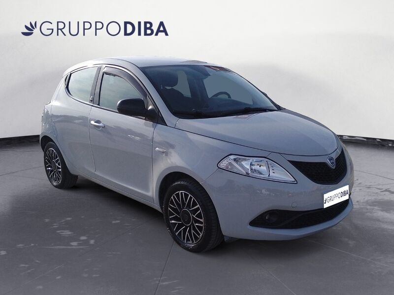 Lancia Ypsilon Ypsilon 1.2 Gold ecochic Gpl 69cv my19- Gruppo Diba