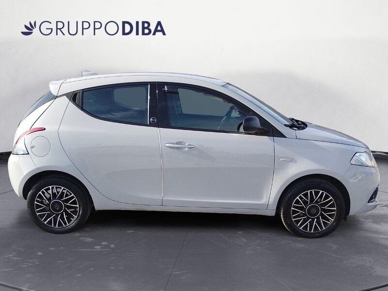 Lancia Ypsilon Ypsilon 1.2 Gold ecochic Gpl 69cv my19- Gruppo Diba