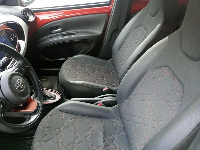 Toyota Aygo X Aygo X 1.0 Lounge 72cv s-cvt- Gruppo Diba