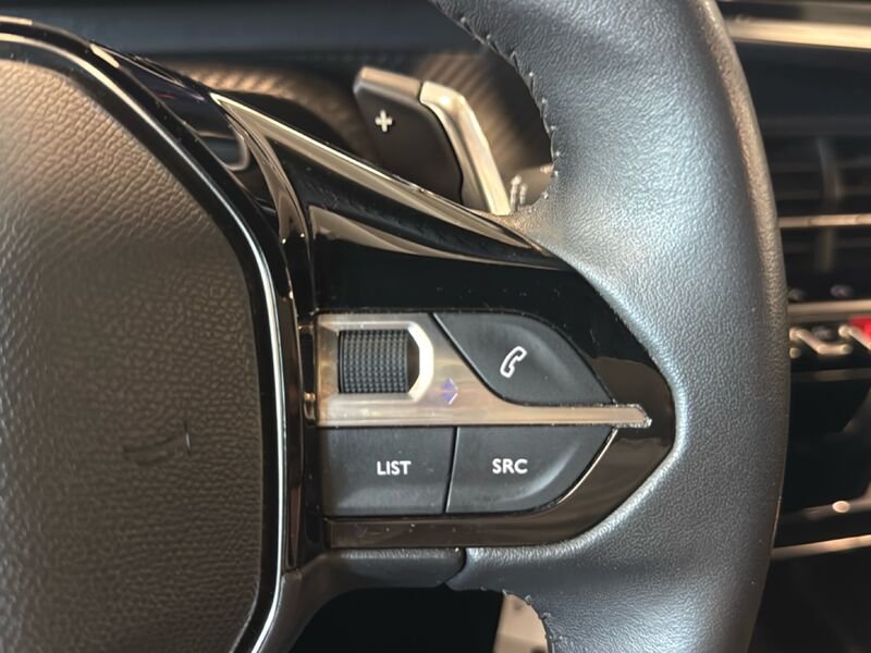 Peugeot 2008 2008 1.5 bluehdi Allure Pack s&s 130cv eat8- Gruppo Diba