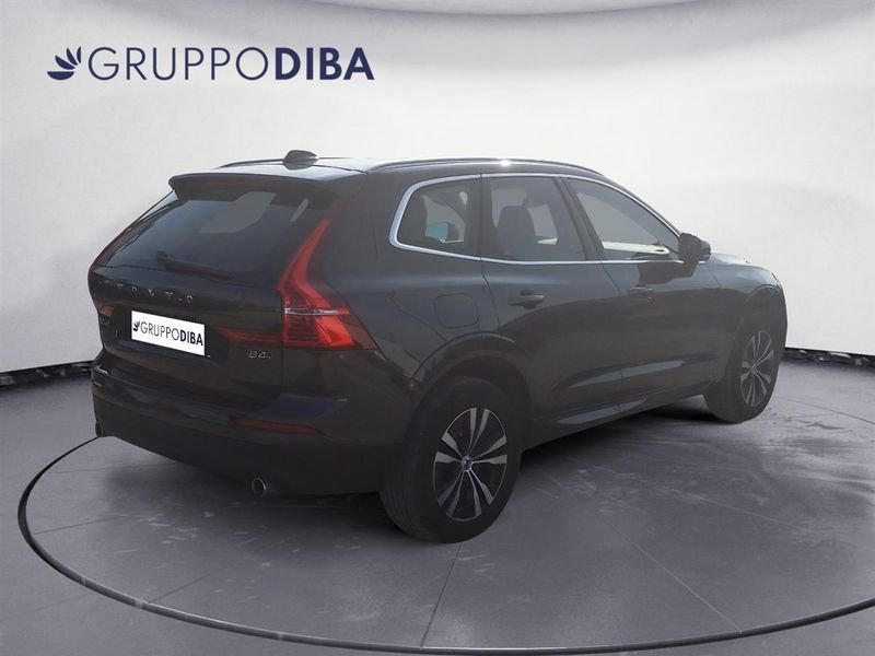 Volvo XC60 XC60 2.0 b4 Momentum Pro awd auto- Gruppo Diba