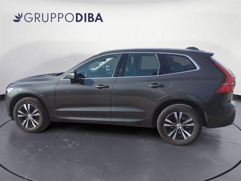 Volvo XC60 XC60 2.0 b4 Momentum Pro awd auto- Gruppo Diba