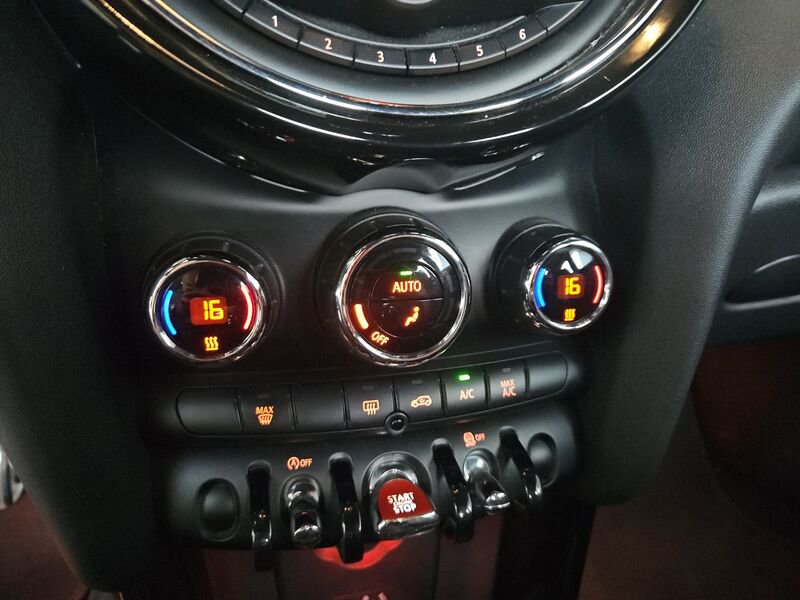 MINI Cooper Mini 1.5 Cooper D Business XL 3p- Gruppo Diba