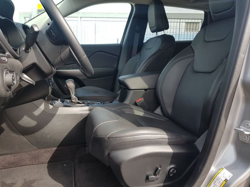 Jeep Cherokee CHEROKEE 2.2 MJT LONGITUDE- Gruppo Diba