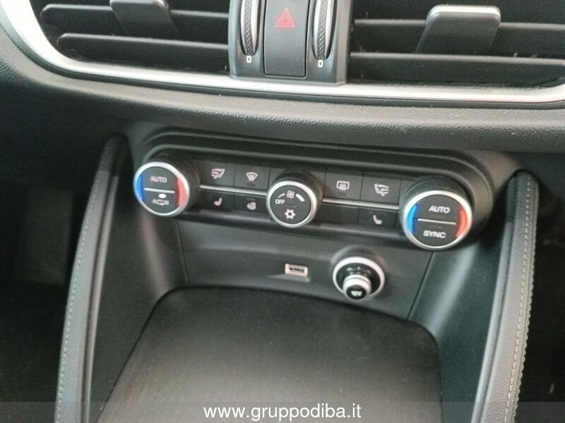 Alfa Romeo Stelvio Stelvio 2.2 t Executive Q4 180cv auto- Gruppo Diba