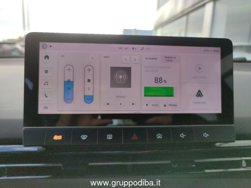MG 4 MG4 51kwh STD BLACK PEARL Interior BLACK- Gruppo Diba