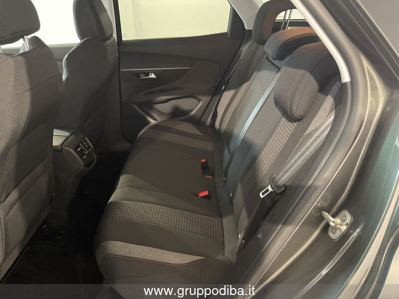 Peugeot 3008 3008 1.5 bluehdi Active s&s 130cv- Gruppo Diba