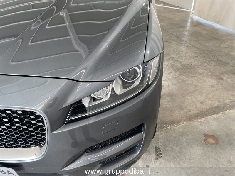 Jaguar F-Pace F-Pace 2.0d i4 Prestige awd 180cv auto my19- Gruppo Diba