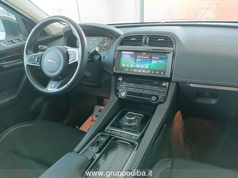 Jaguar F-Pace F-Pace 2.0d i4 R-Sport awd 180cv auto my20- Gruppo Diba