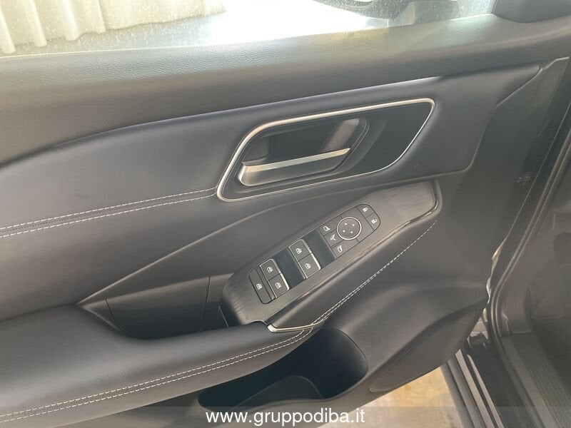 Nissan Qashqai QASHQAI TEKNA MHYB 158CV XTR- Gruppo Diba