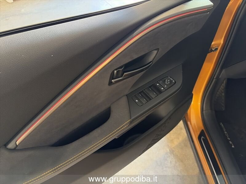 Toyota C-HR C-HR 2.0 PHEV FWD LOUNGE PREM- Gruppo Diba