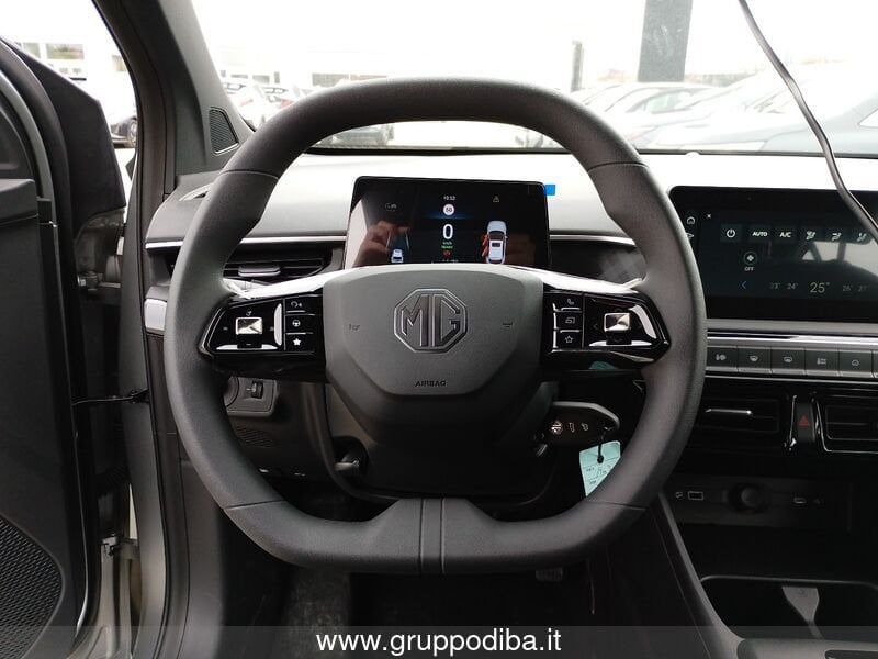 MG 3 1.5L HEV Standard SILVER- Gruppo Diba