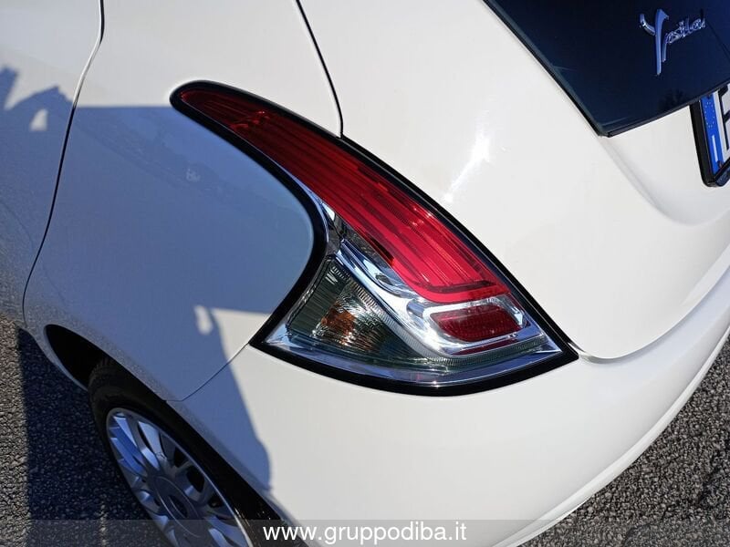 Lancia Ypsilon Ypsilon 0.9 t.air Silver ecochic metano 80cv- Gruppo Diba
