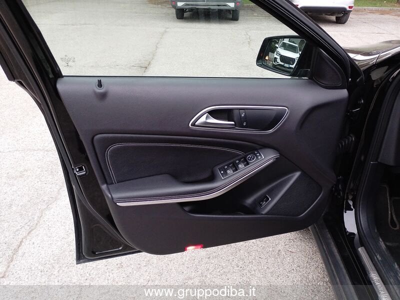 Mercedes-Benz GLA GLA 180 Business auto- Gruppo Diba