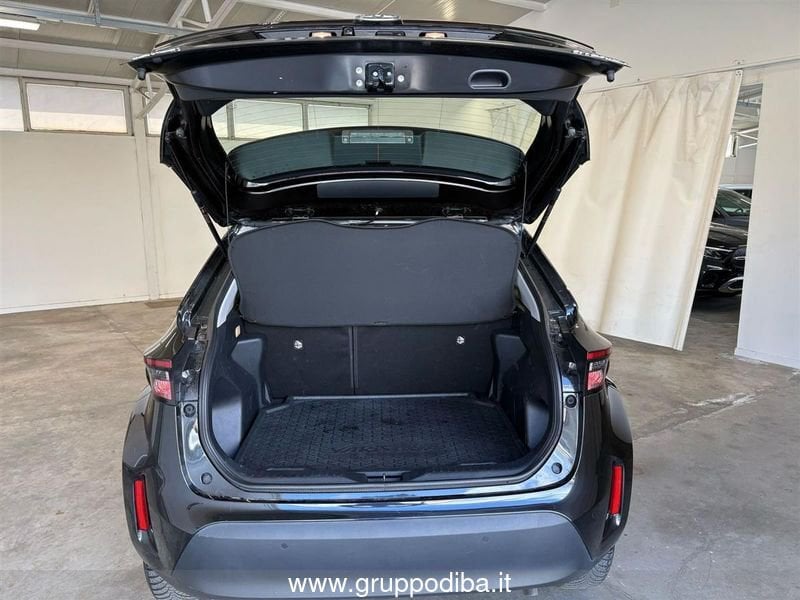 Toyota Yaris Cross Yaris Cross 1.5h Business fwd 116cv e-cvt- Gruppo Diba