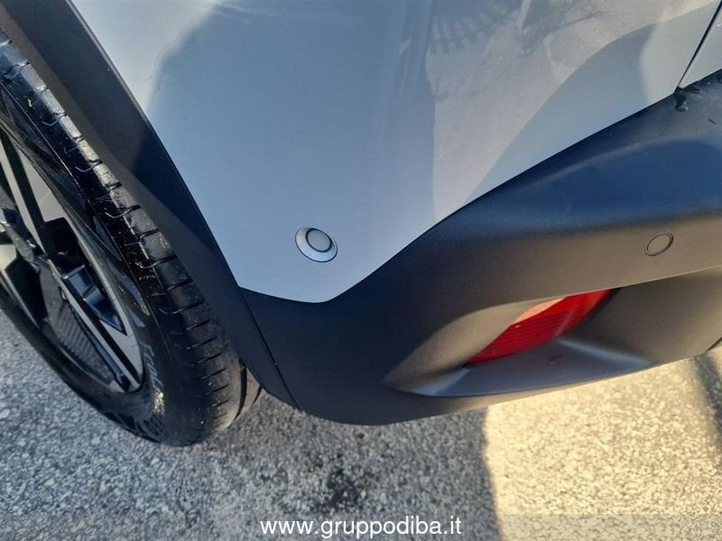Peugeot 2008 2008 1.5 bluehdi Allure s&s 130cv eat8- Gruppo Diba