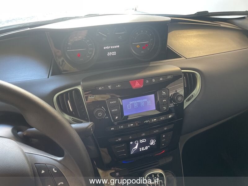 Lancia Ypsilon Ypsilon 1.0 firefly hybrid Gold s&s 70cv 5p.ti- Gruppo Diba
