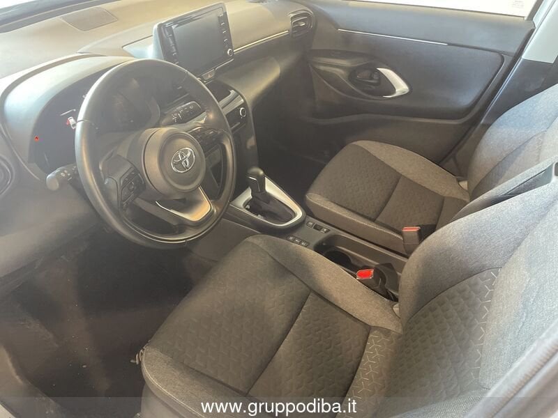 Toyota Yaris Cross Yaris Cross 1.5h Business fwd 116cv e-cvt- Gruppo Diba