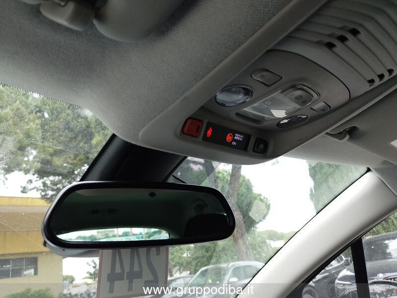Citroen C3 Aircross C3 Aircross 1.2 puretech Shine s&s 110cv- Gruppo Diba