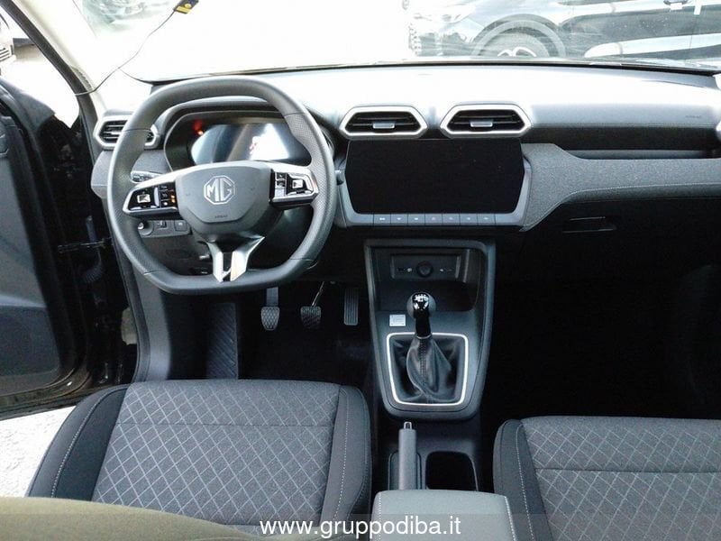 MG ZS 1.5L MT STD Pebble Black- Gruppo Diba