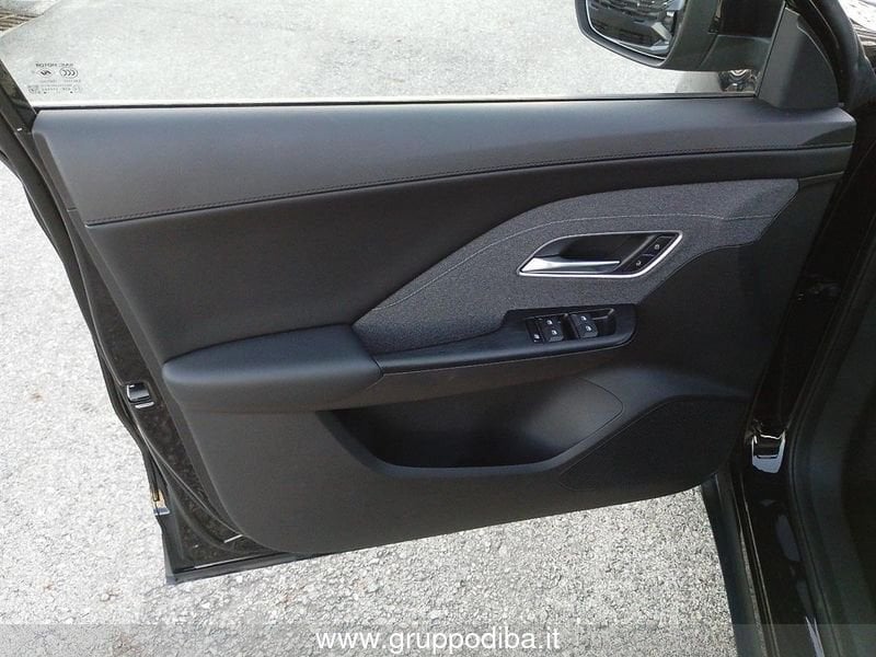 MG ZS 1.5L MT STD Pebble Black- Gruppo Diba