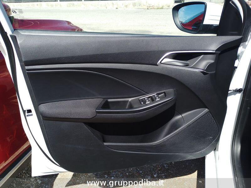 MG 3 1.5 MT COM Dover White- Gruppo Diba