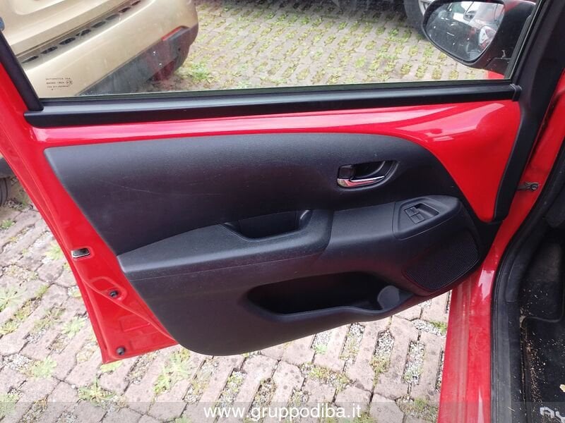 Toyota Aygo Aygo 5p 1.0 x-play- Gruppo Diba