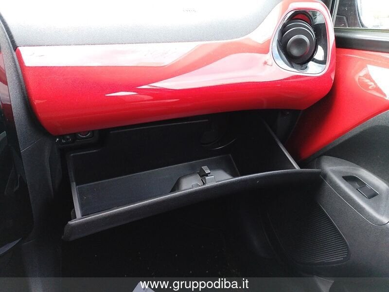 Toyota Aygo Aygo 5p 1.0 x-play- Gruppo Diba