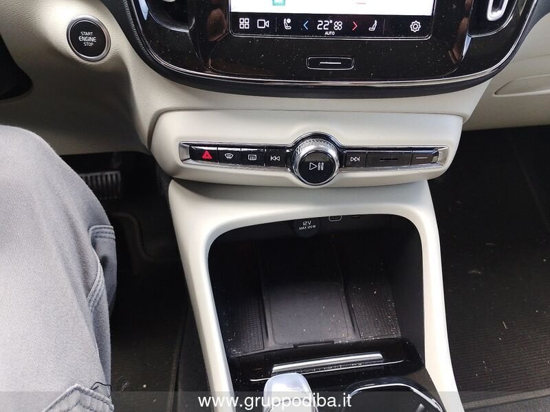 Volvo XC40 XC40 2.0 b3 Ultimate Dark auto- Gruppo Diba
