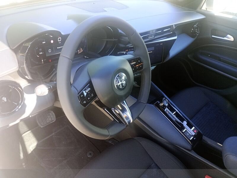 Alfa Romeo Junior Junior 1.2 ibrida 145cv edct6- Gruppo Diba