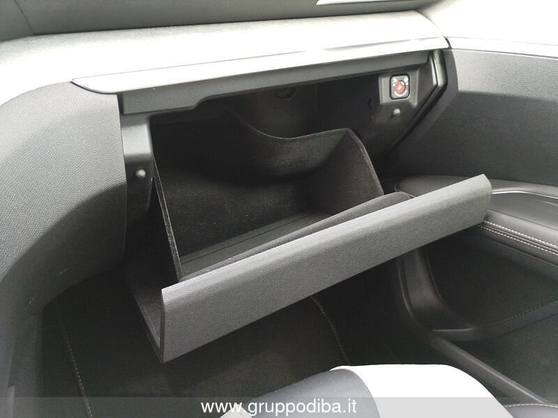 Peugeot 3008 3008 1.6 hybrid phev GT Pack 225cv e-eat8- Gruppo Diba