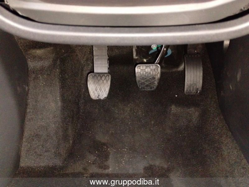 MG 3 1.5 MT STD Como Blue- Gruppo Diba