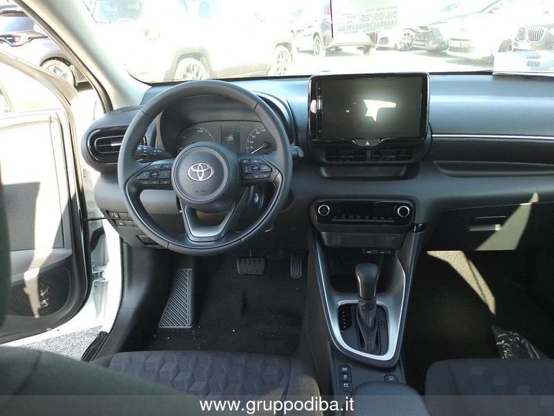Toyota Yaris YARIS 15H ECVT 5P ACTIVE MY25- Gruppo Diba