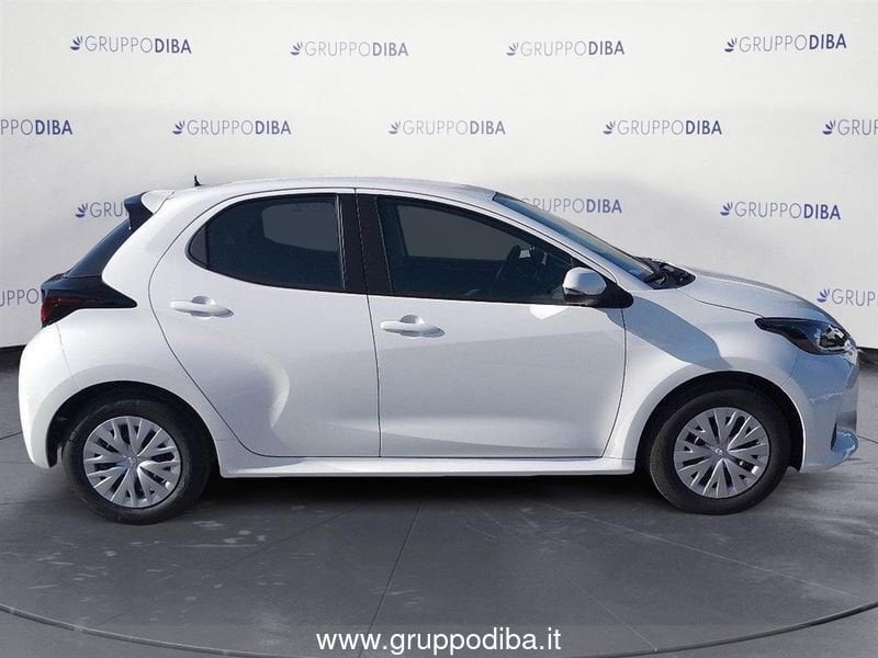 Toyota Yaris YARIS 15H ECVT 5P ACTIVE MY25- Gruppo Diba