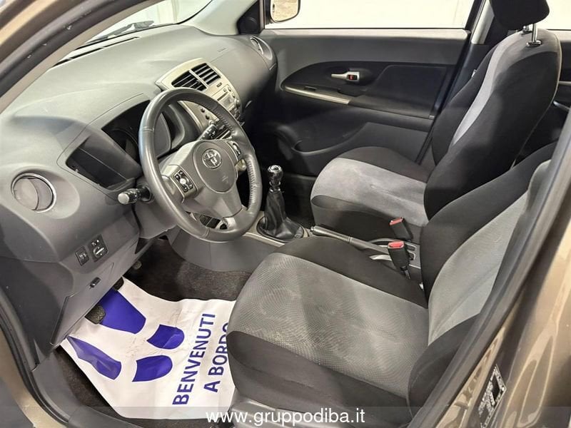 Toyota Urban Cruiser Urban Cruiser 1.4 d-4d Active X Awd- Gruppo Diba