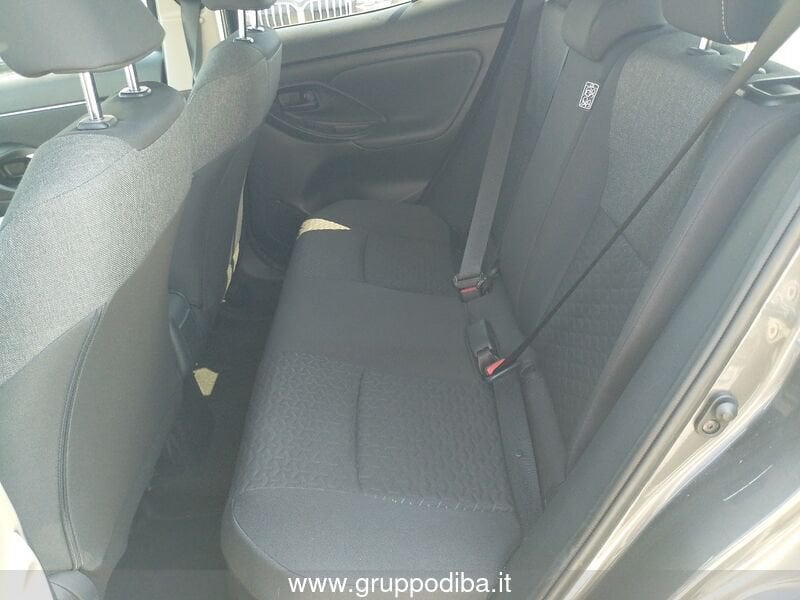 Toyota Yaris Cross Yaris Cross 1.5h Business fwd 116cv e-cvt- Gruppo Diba