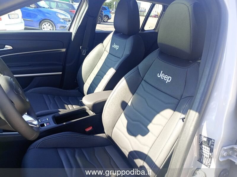 Jeep Avenger Avenger 1.2 turbo e-hybrid mhev Summit fwd 110cv e- Gruppo Diba